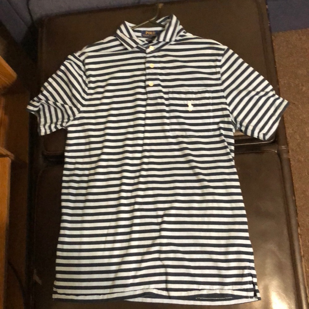 Polo t shirt